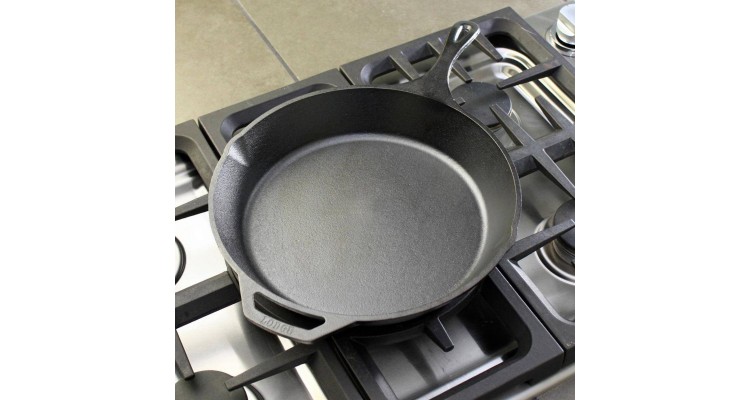 Tigaie adanca rotunda din fonta cu maner Lodge 33 cm L-12SK3