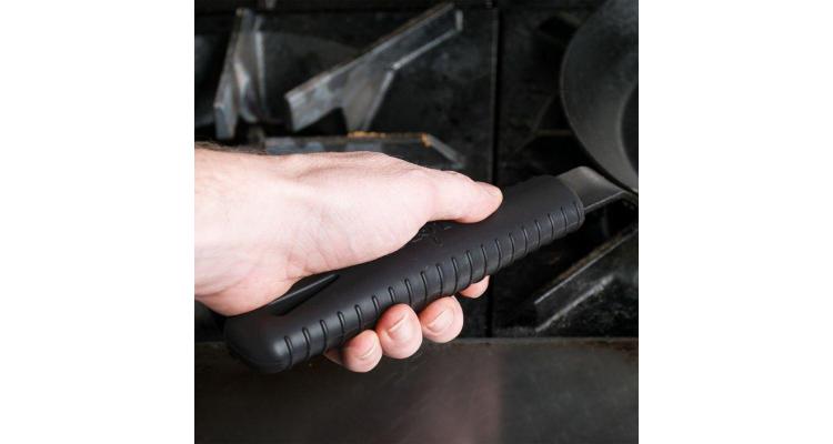 Protectie din silicon pentru tigaile otel carbon Lodge ASCRHH11