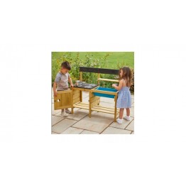 Children\'s play kitchen,...